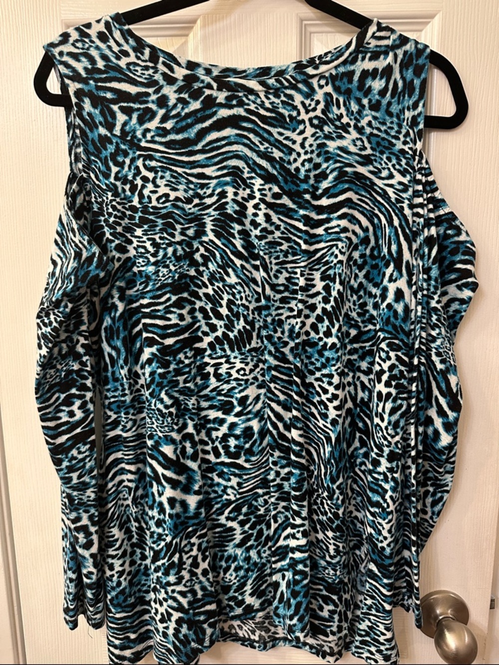 Michael Kors Women’s Blue Animal Print Cold-Shoulder Top size 1X